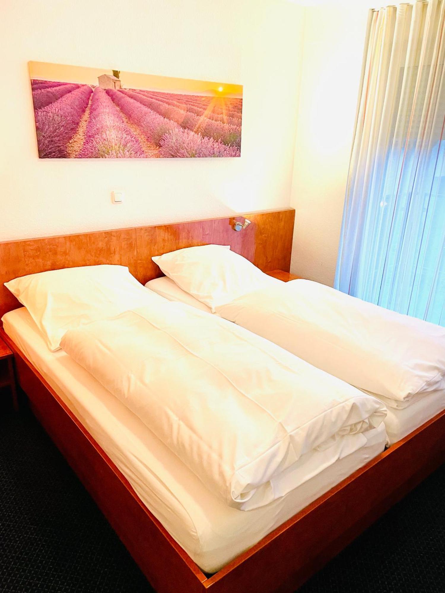 Hotel Merkenich Cologne Exterior photo